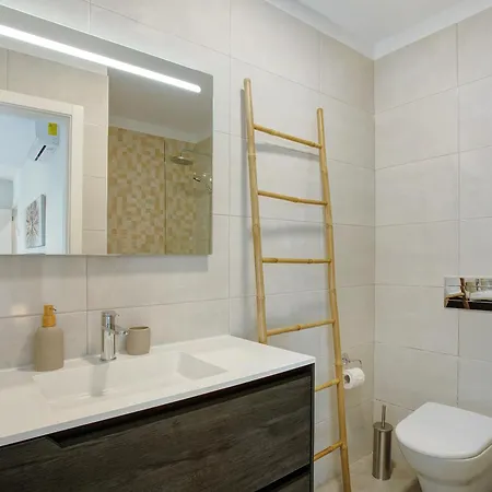 Casa Do Tempo Com Jacuzzi Holiday home Ribeira Brava