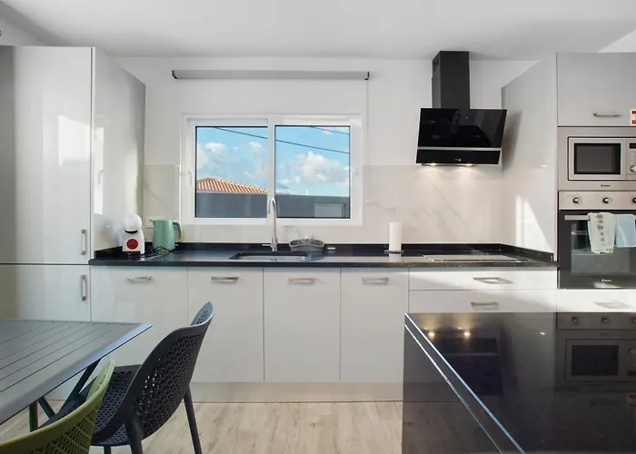 Casa Do Tempo Com Jacuzzi Feriehus *