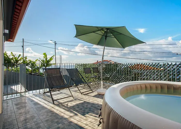 Casa Do Tempo Com Jacuzzi Ribeira Brava