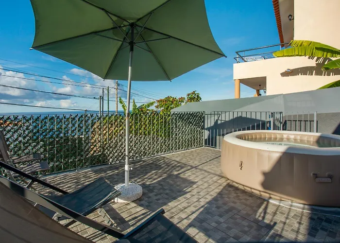 Casa Do Tempo Com Jacuzzi * Ribeira Brava